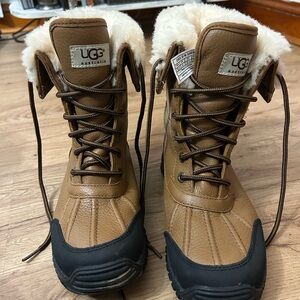 UGG Tan Leather Snow Boots with Black Accents